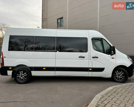 Рено Мастер 2015 в Киеве на Automoto.ua Белый Рено Мастер, объемом двигателя 2.3 л и пробегом 519 тыс. км за 16500 $, фото 28 на Automoto.ua