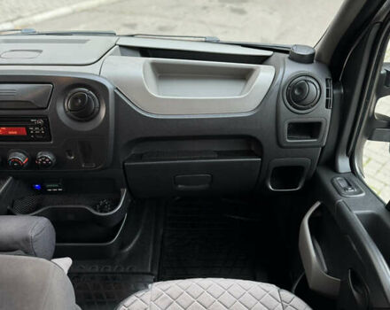 Рено Мастер 2015 в Киеве на Automoto.ua Белый Рено Мастер, объемом двигателя 2.3 л и пробегом 519 тыс. км за 16500 $, фото 67 на Automoto.ua