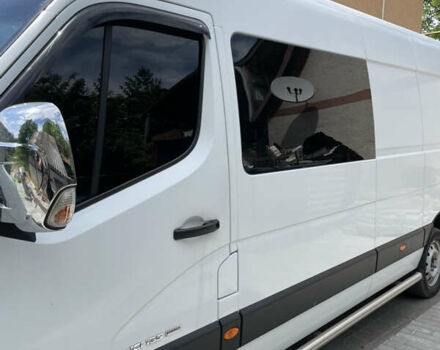 Белый Рено Мастер, объемом двигателя 2.3 л и пробегом 230 тыс. км за 13950 $, фото 5 на Automoto.ua
