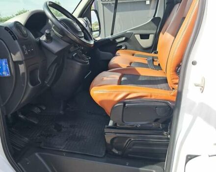 Білий Рено Мастєр, об'ємом двигуна 2.3 л та пробігом 370 тис. км за 13900 $, фото 7 на Automoto.ua