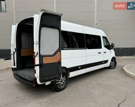 Рено Мастер 2015 в Киеве на Automoto.ua Белый Рено Мастер, объемом двигателя 2.3 л и пробегом 519 тыс. км за 16500 $, фото 35 на Automoto.ua