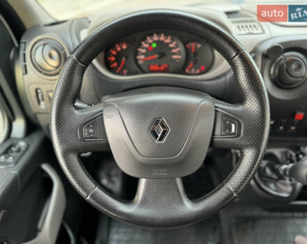 Рено Мастер 2015 в Киеве на Automoto.ua Белый Рено Мастер, объемом двигателя 2.3 л и пробегом 519 тыс. км за 16500 $, фото 61 на Automoto.ua