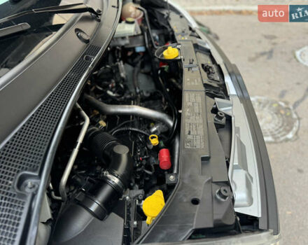 Рено Мастер 2015 в Киеве на Automoto.ua Белый Рено Мастер, объемом двигателя 2.3 л и пробегом 519 тыс. км за 16500 $, фото 91 на Automoto.ua