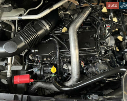 Рено Мастер 2015 в Киеве на Automoto.ua Белый Рено Мастер, объемом двигателя 2.3 л и пробегом 519 тыс. км за 16500 $, фото 86 на Automoto.ua