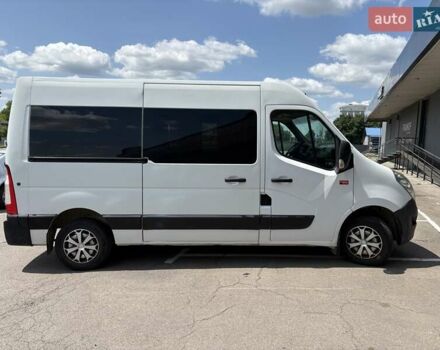 Белый Рено Мастер, объемом двигателя 2.3 л и пробегом 238 тыс. км за 14800 $, фото 14 на Automoto.ua