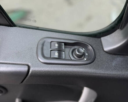 Рено Мастер 2015 в Киеве на Automoto.ua Белый Рено Мастер, объемом двигателя 2.3 л и пробегом 519 тыс. км за 16500 $, фото 75 на Automoto.ua