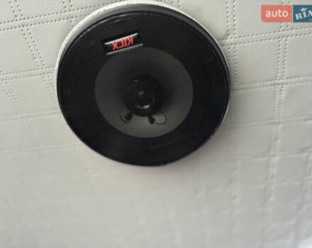 Рено Мастер 2015 в Киеве на Automoto.ua Белый Рено Мастер, объемом двигателя 2.3 л и пробегом 519 тыс. км за 16500 $, фото 54 на Automoto.ua