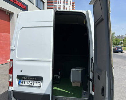 Белый Рено Мастер, объемом двигателя 2.3 л и пробегом 340 тыс. км за 17500 $, фото 13 на Automoto.ua