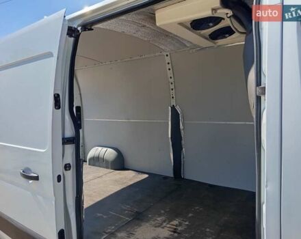 Белый Рено Мастер, объемом двигателя 0 л и пробегом 420 тыс. км за 16000 $, фото 1 на Automoto.ua