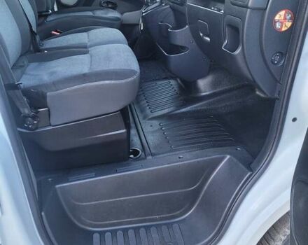 Белый Рено Мастер, объемом двигателя 2 л и пробегом 185 тыс. км за 17900 $, фото 29 на Automoto.ua