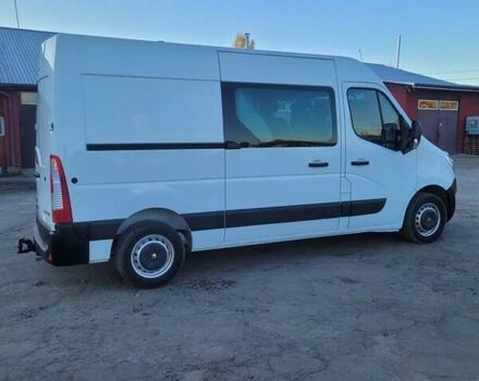 Белый Рено Мастер, объемом двигателя 2 л и пробегом 185 тыс. км за 17900 $, фото 1 на Automoto.ua