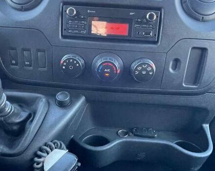 Белый Рено Мастер, объемом двигателя 2.3 л и пробегом 302 тыс. км за 18300 $, фото 14 на Automoto.ua