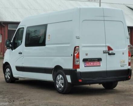 Белый Рено Мастер, объемом двигателя 2.3 л и пробегом 185 тыс. км за 18800 $, фото 6 на Automoto.ua