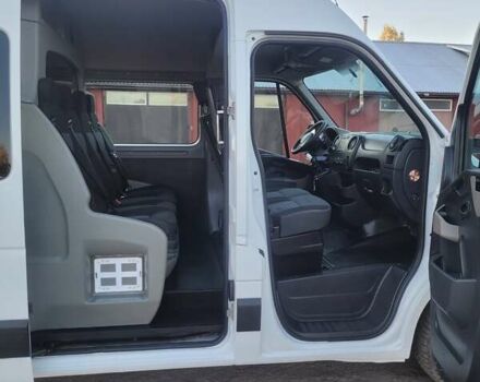 Белый Рено Мастер, объемом двигателя 2 л и пробегом 185 тыс. км за 17900 $, фото 34 на Automoto.ua