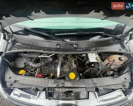 Белый Рено Мастер, объемом двигателя 2.3 л и пробегом 336 тыс. км за 20467 $, фото 10 на Automoto.ua