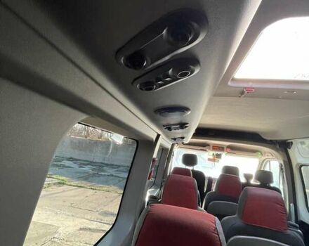 Белый Рено Мастер, объемом двигателя 2.3 л и пробегом 302 тыс. км за 18300 $, фото 11 на Automoto.ua