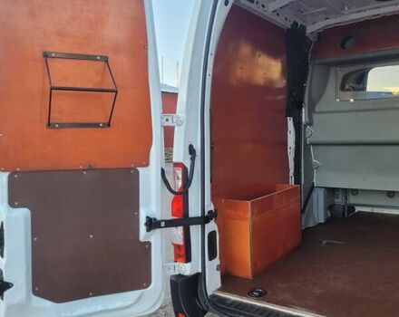 Белый Рено Мастер, объемом двигателя 2 л и пробегом 185 тыс. км за 17900 $, фото 38 на Automoto.ua
