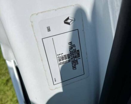Білий Рено Мастєр, об'ємом двигуна 2.3 л та пробігом 192 тис. км за 19000 $, фото 16 на Automoto.ua