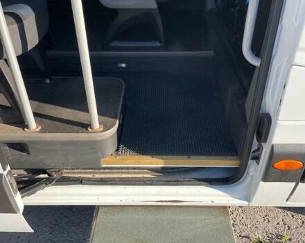 Белый Рено Мастер, объемом двигателя 2.3 л и пробегом 302 тыс. км за 18300 $, фото 12 на Automoto.ua