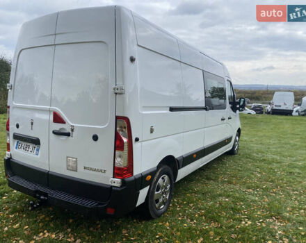 Белый Рено Мастер, объемом двигателя 2.3 л и пробегом 230 тыс. км за 20000 $, фото 3 на Automoto.ua