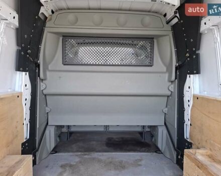 Белый Рено Мастер, объемом двигателя 2.3 л и пробегом 262 тыс. км за 17900 $, фото 17 на Automoto.ua