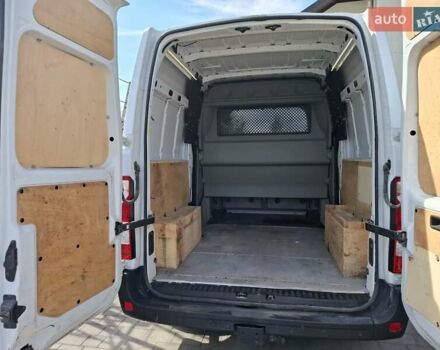 Белый Рено Мастер, объемом двигателя 2.3 л и пробегом 262 тыс. км за 17900 $, фото 14 на Automoto.ua