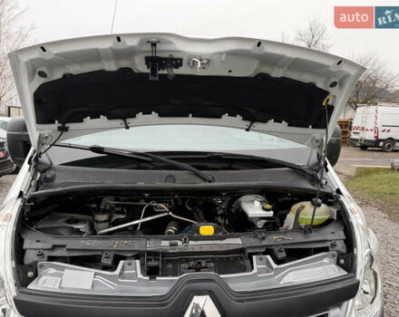 Білий Рено Мастєр, об'ємом двигуна 0 л та пробігом 200 тис. км за 20500 $, фото 24 на Automoto.ua