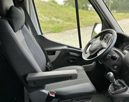 Рено Мастєр 2018 у Дубно на Automoto.ua Білий Рено Мастєр, об'ємом двигуна 2.3 л та пробігом 237 тис. км за 16500 $, фото 46 на Automoto.ua