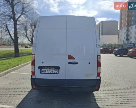Белый Рено Мастер, объемом двигателя 2.3 л и пробегом 262 тыс. км за 17900 $, фото 4 на Automoto.ua