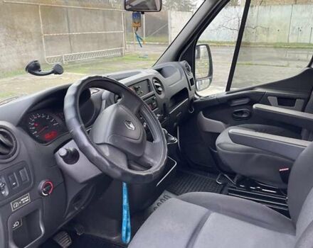 Белый Рено Мастер, объемом двигателя 2.3 л и пробегом 281 тыс. км за 19300 $, фото 14 на Automoto.ua