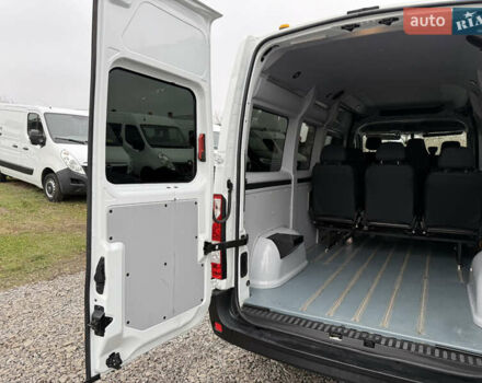 Білий Рено Мастєр, об'ємом двигуна 0 л та пробігом 200 тис. км за 20500 $, фото 14 на Automoto.ua