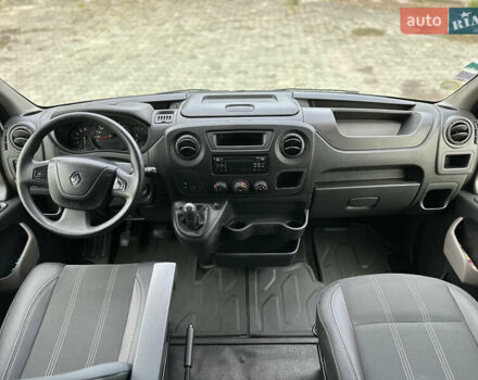 Рено Мастєр 2018 у Дубно на Automoto.ua Білий Рено Мастєр, об'ємом двигуна 2.3 л та пробігом 237 тис. км за 16500 $, фото 41 на Automoto.ua