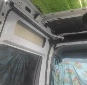 Белый Рено Мастер, объемом двигателя 2.3 л и пробегом 255 тыс. км за 22700 $, фото 8 на Automoto.ua
