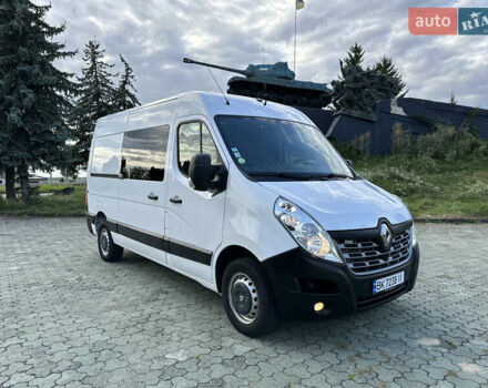 Белый Рено Мастер, объемом двигателя 2.3 л и пробегом 358 тыс. км за 18500 $, фото 1 на Automoto.ua