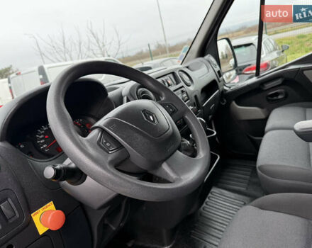 Білий Рено Мастєр, об'ємом двигуна 0 л та пробігом 200 тис. км за 20500 $, фото 12 на Automoto.ua