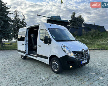Белый Рено Мастер, объемом двигателя 2.3 л и пробегом 358 тыс. км за 18500 $, фото 12 на Automoto.ua