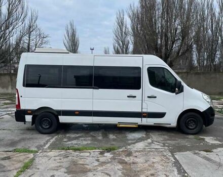 Белый Рено Мастер, объемом двигателя 2.3 л и пробегом 281 тыс. км за 19300 $, фото 2 на Automoto.ua