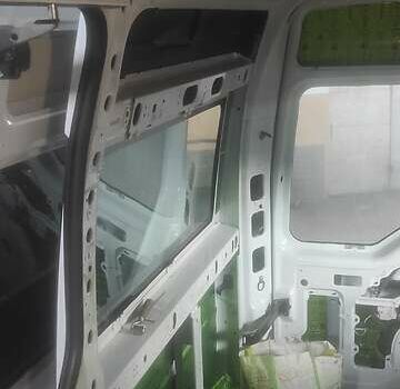 Белый Рено Мастер, объемом двигателя 2.3 л и пробегом 255 тыс. км за 22700 $, фото 15 на Automoto.ua