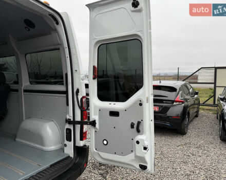 Білий Рено Мастєр, об'ємом двигуна 0 л та пробігом 200 тис. км за 20500 $, фото 9 на Automoto.ua