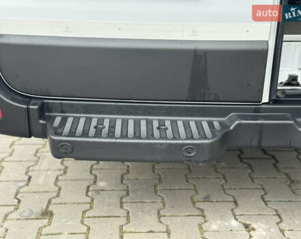 Белый Рено Мастер, объемом двигателя 2.3 л и пробегом 200 тыс. км за 33000 $, фото 5 на Automoto.ua