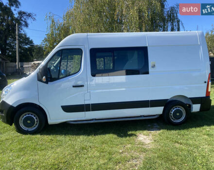 Белый Рено Мастер, объемом двигателя 2.3 л и пробегом 180 тыс. км за 20500 $, фото 3 на Automoto.ua