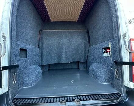 Белый Рено Мастер, объемом двигателя 0 л и пробегом 280 тыс. км за 17999 $, фото 5 на Automoto.ua