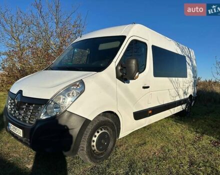 Белый Рено Мастер, объемом двигателя 0 л и пробегом 280 тыс. км за 17999 $, фото 2 на Automoto.ua