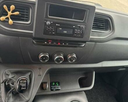 Білий Рено Мастєр, об'ємом двигуна 2.3 л та пробігом 500 тис. км за 29500 $, фото 13 на Automoto.ua