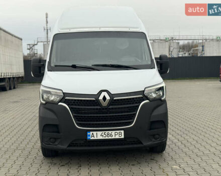 Белый Рено Мастер, объемом двигателя 2.3 л и пробегом 200 тыс. км за 33000 $, фото 1 на Automoto.ua