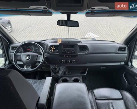 Белый Рено Мастер, объемом двигателя 2.3 л и пробегом 200 тыс. км за 33000 $, фото 15 на Automoto.ua