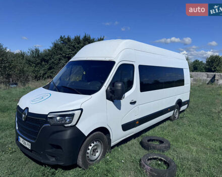 Белый Рено Мастер, объемом двигателя 2.3 л и пробегом 350 тыс. км за 25000 $, фото 4 на Automoto.ua
