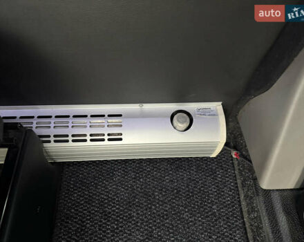 Белый Рено Мастер, объемом двигателя 2.3 л и пробегом 200 тыс. км за 33000 $, фото 11 на Automoto.ua