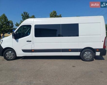 Белый Рено Мастер, объемом двигателя 2.3 л и пробегом 319 тыс. км за 26500 $, фото 7 на Automoto.ua