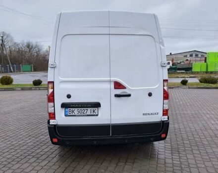 Белый Рено Мастер, объемом двигателя 2.3 л и пробегом 225 тыс. км за 25700 $, фото 1 на Automoto.ua